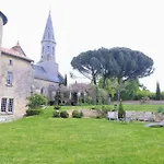Vila Charmante Demeure 17eme 4ch-3sdb *